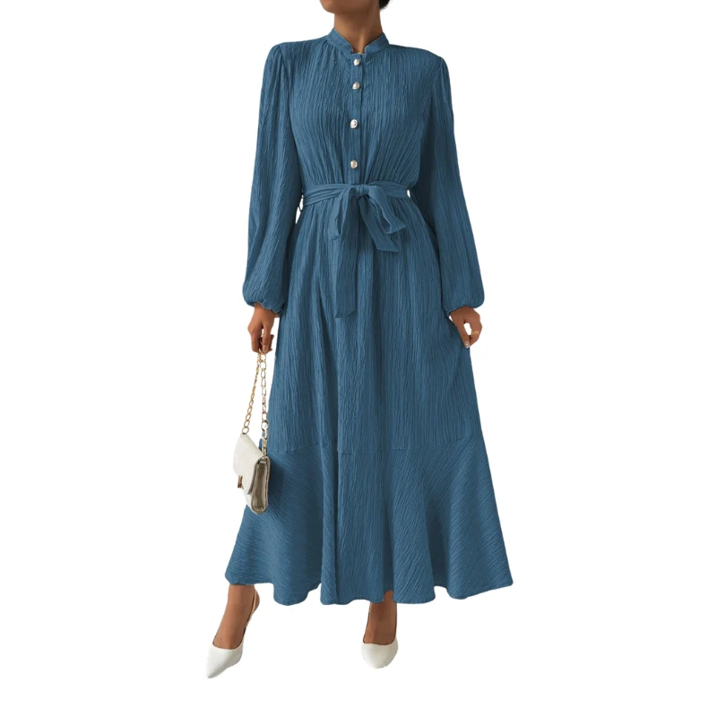 Robe maxi plissée élégante avec taille ceinturée et corsage ajusté - Image 4