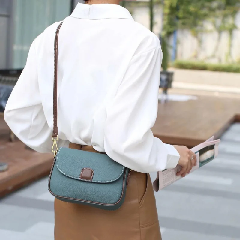Sac bandoulière femme tendance silhouette classique - Image 7