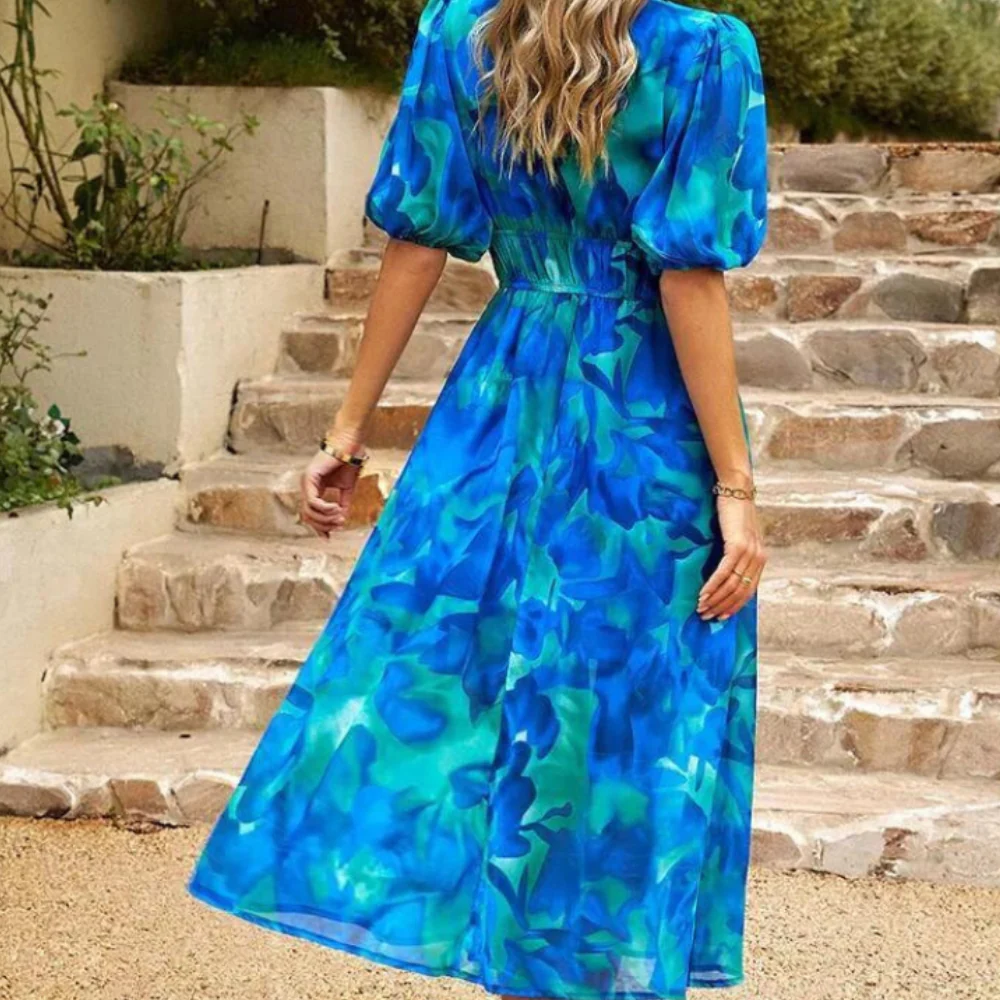 Robe à imprimé floral avec col en V et manches courtes - Image 10
