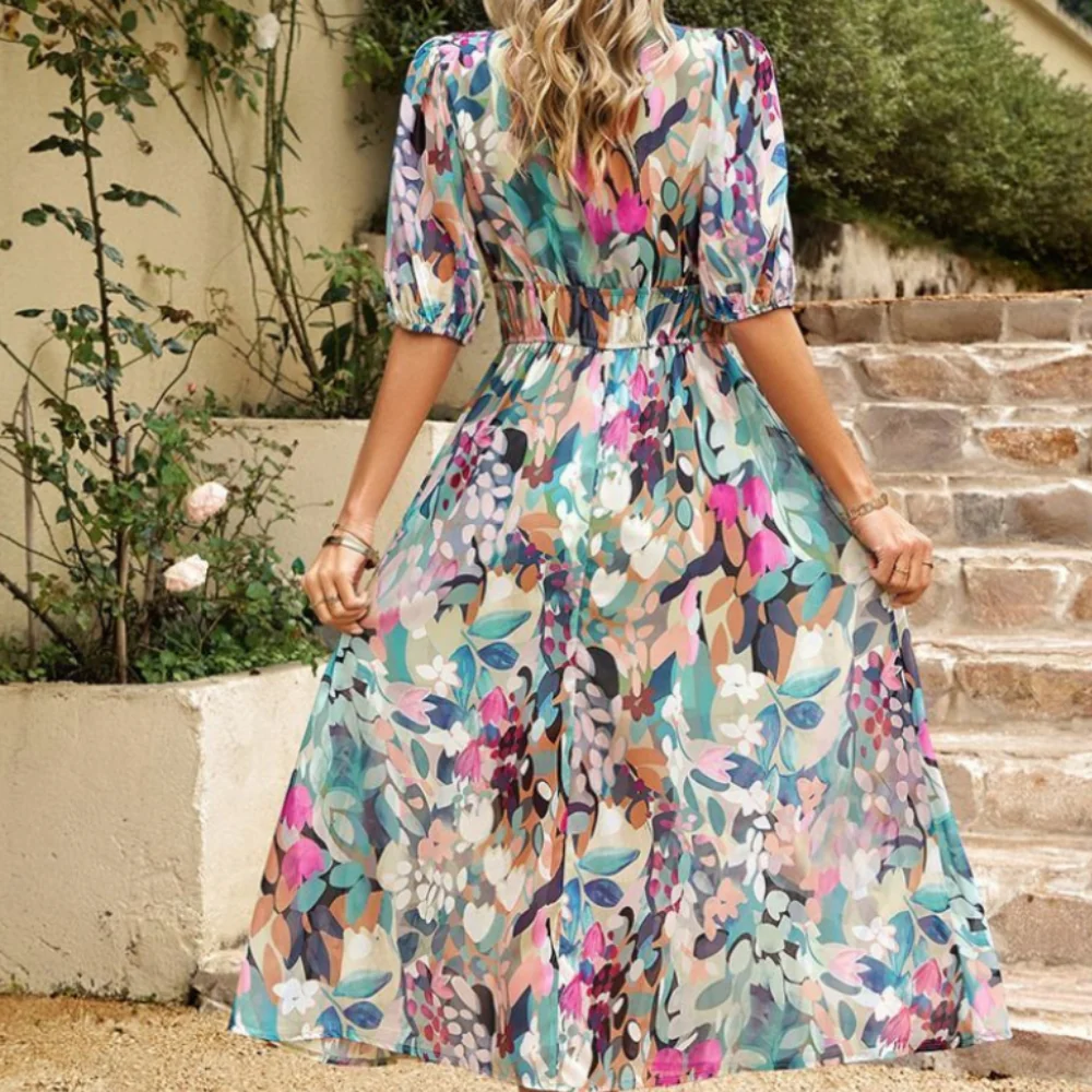 Robe à imprimé floral avec col en V et manches courtes - Image 8