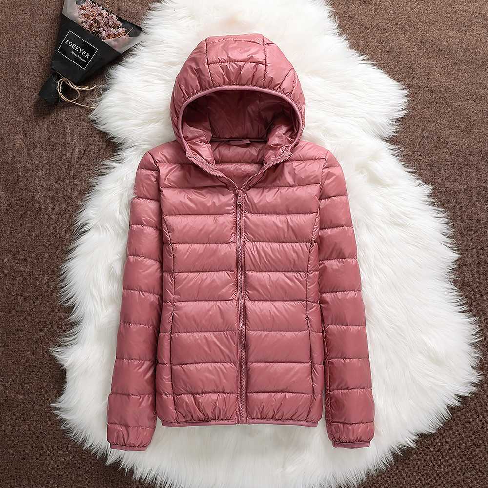 Veste élégante avec isolation luxueuse et capuche amovible - Image 4