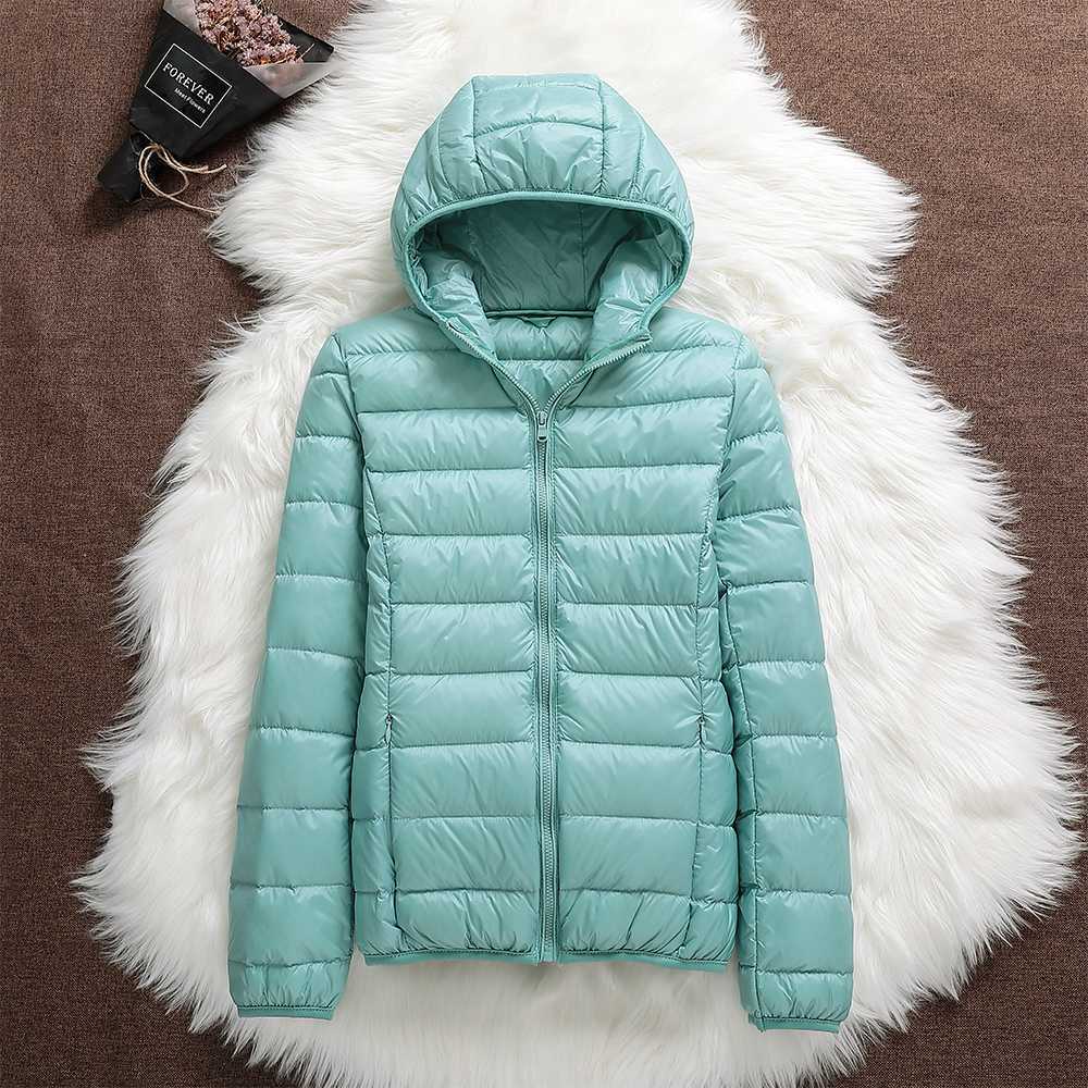 Veste élégante avec isolation luxueuse et capuche amovible - Image 7