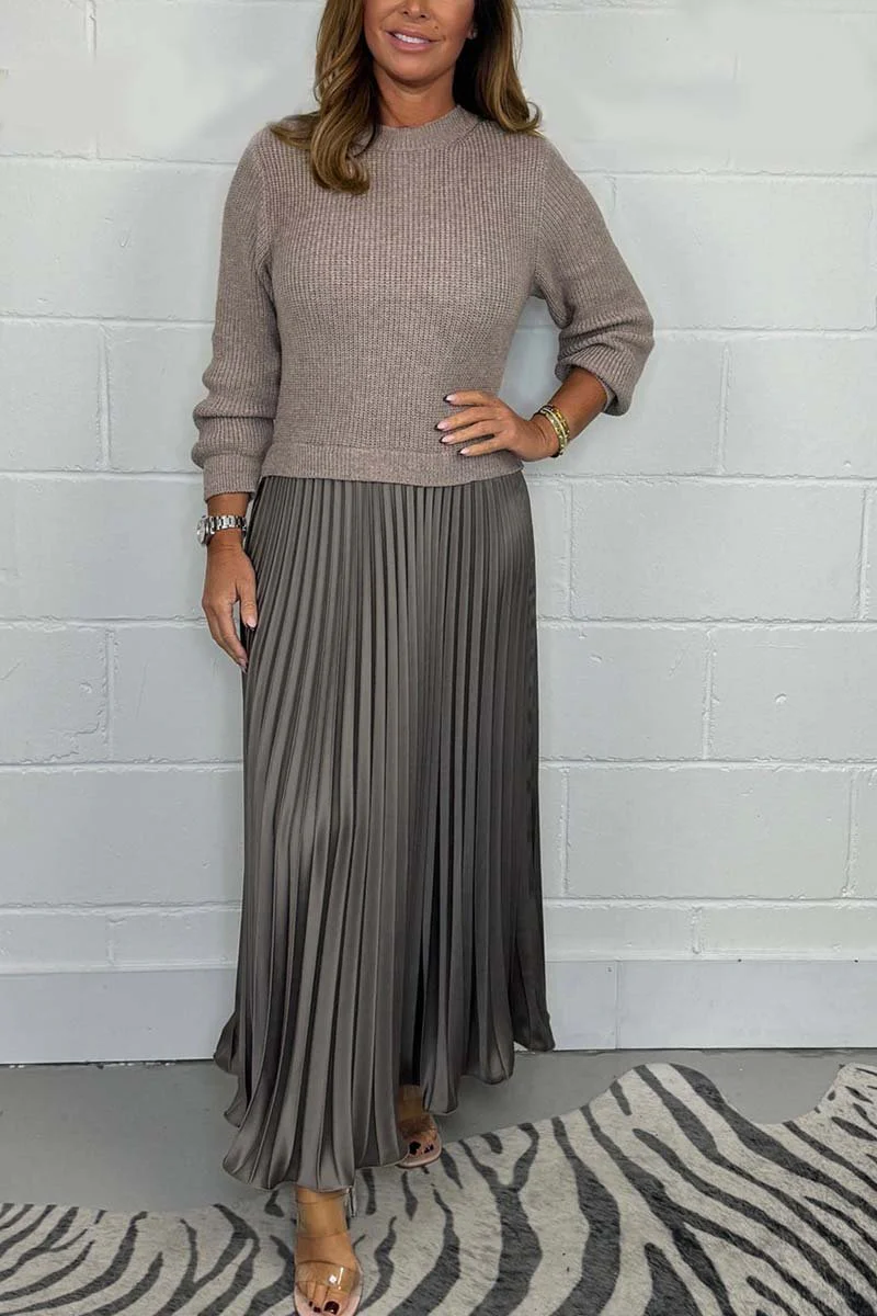 Ensemble femme pull tricoté & jupe plissée