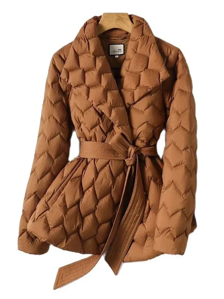 Veste matelassée chic avec ceinture à la taille pour la chaleur hivernale - Image 2