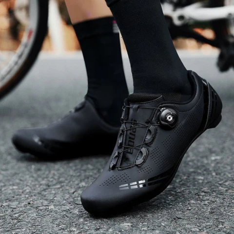Baskets de cyclisme ajustables avec semelle coussinée et système de cadran BOA - Image 4