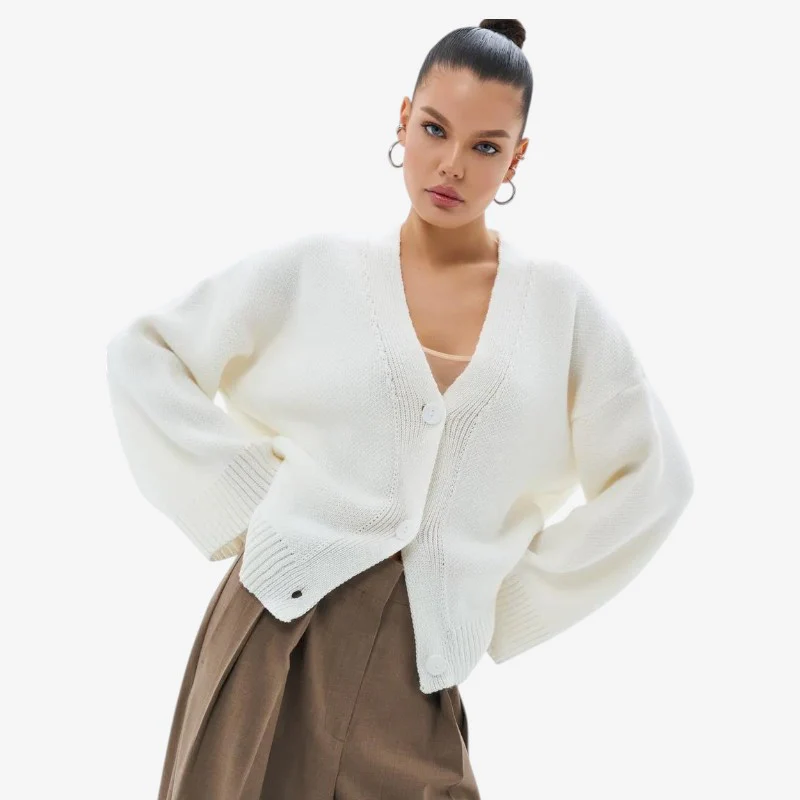 Aylin – Gilet à manches longues boutonné et col en V - Image 2