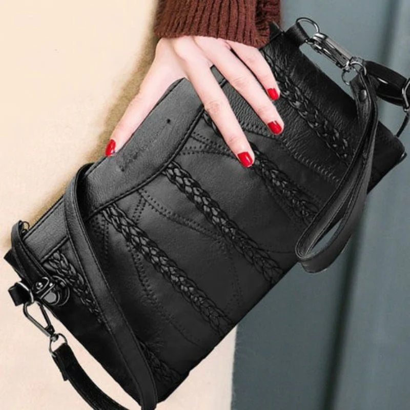 Sac bandoulière avec détails tressés + bandoulière ajustable - Image 4