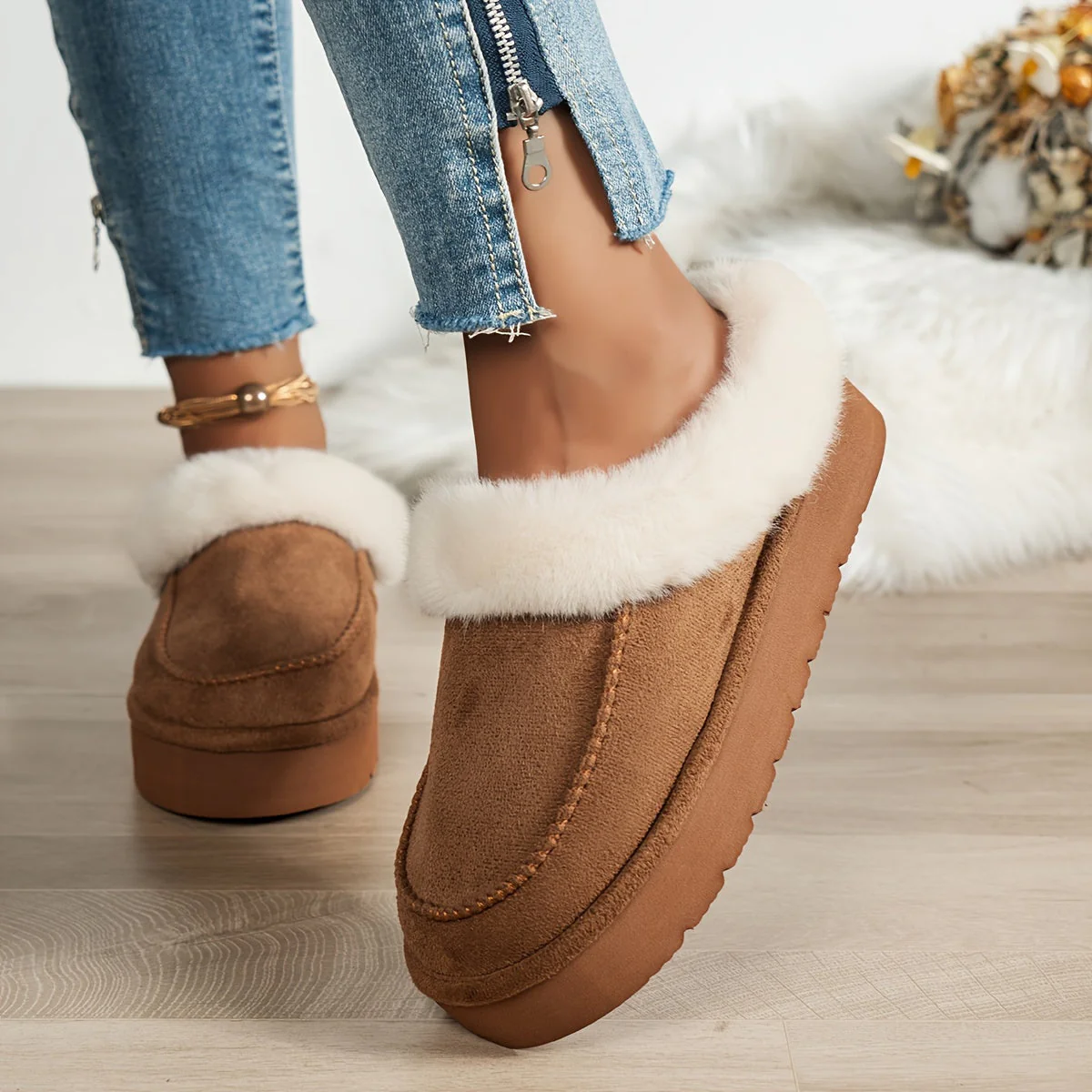 Chaussons élégants à enfiler pour femmes - Image 4