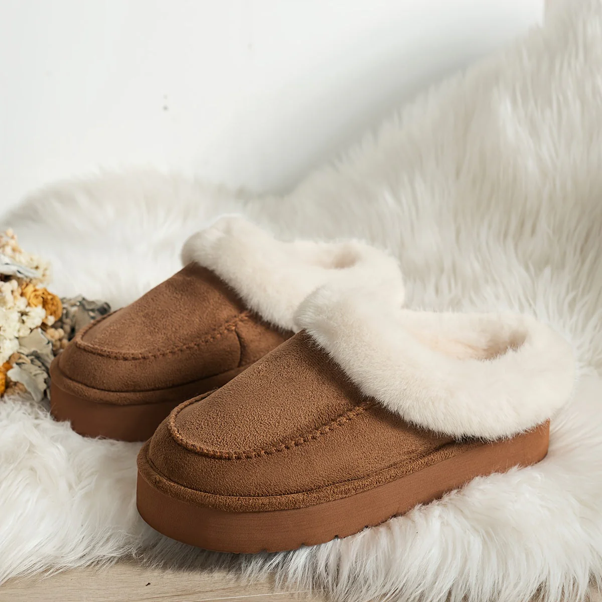 Chaussons élégants à enfiler pour femmes - Image 6