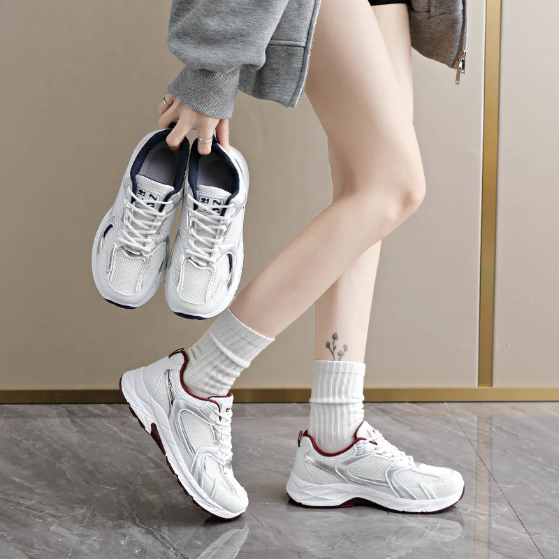 Bianca – Chaussures à lacets en maille avec semelle antidérapante - Image 4