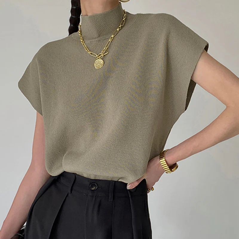 Blouse femme côtelée manches courtes col montant - Image 12