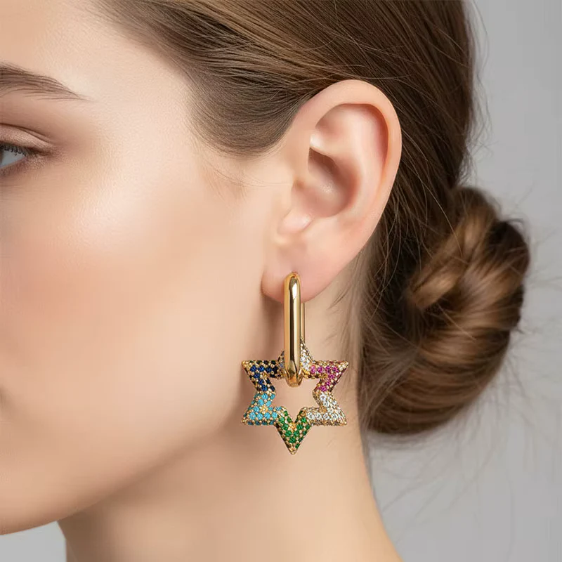 Boucles d’oreilles créoles pour femme avec motif étoile - Image 13