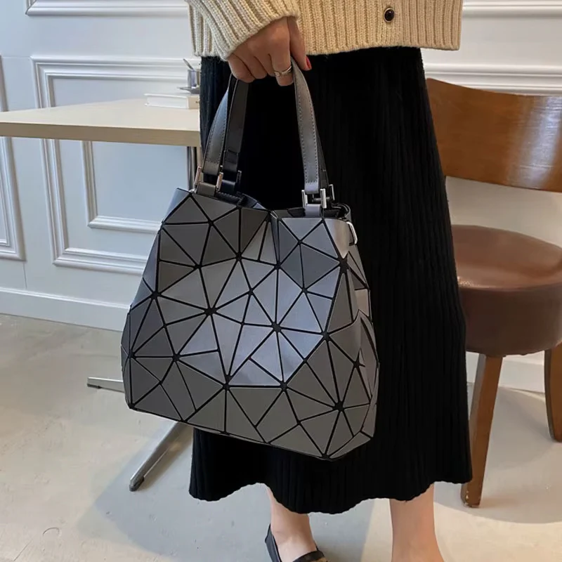 Sac bandoulière géométrique grande capacité avec poignée - Image 7