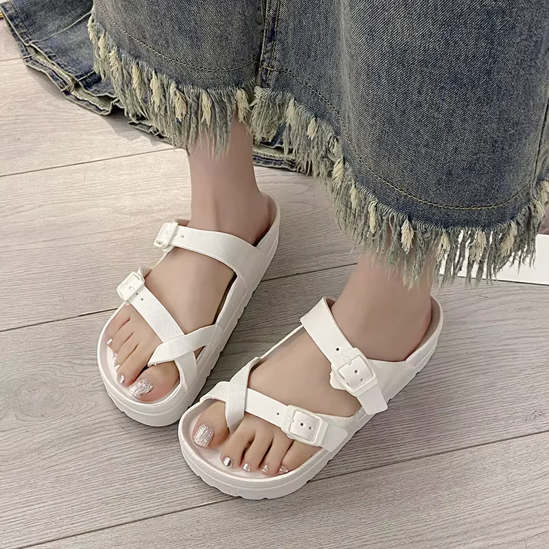 Chaussons à enfiler pour femme avec passant d’orteil - Image 9