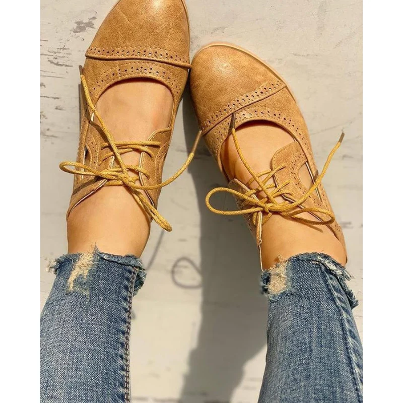 Clara – Chaussures femme à talon bloc avec découpes - Image 6