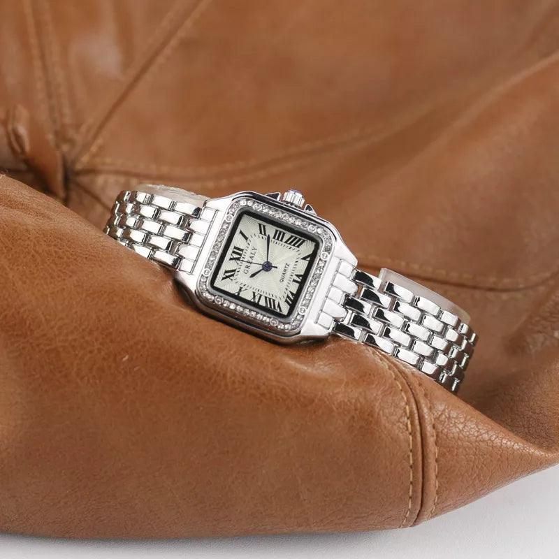 Montre femme carrée avec chiffres romains - Image 5