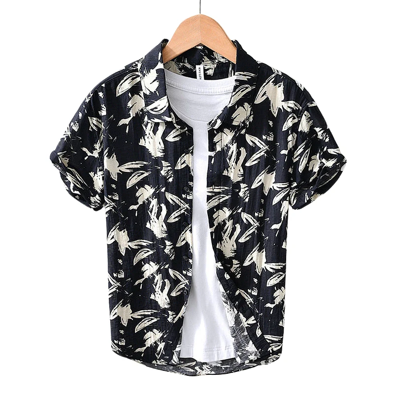 Chemise courte imprimée avec col polo et boutonnage sur le devant