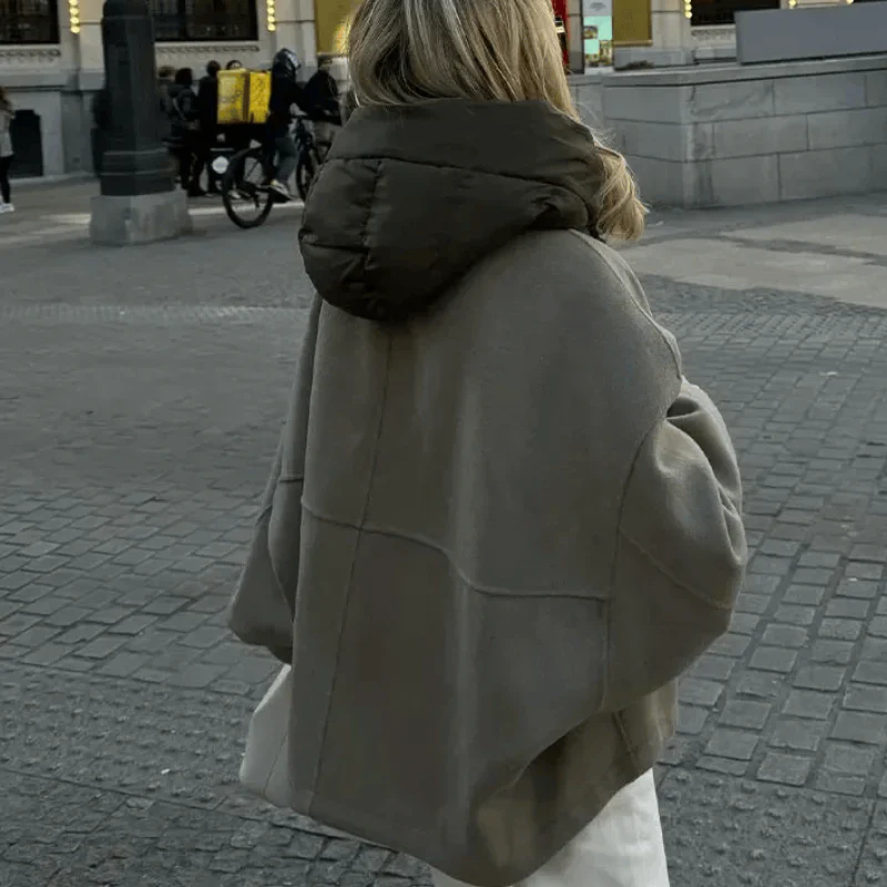 Veste femme à capuche zippée coupe ample - Image 3