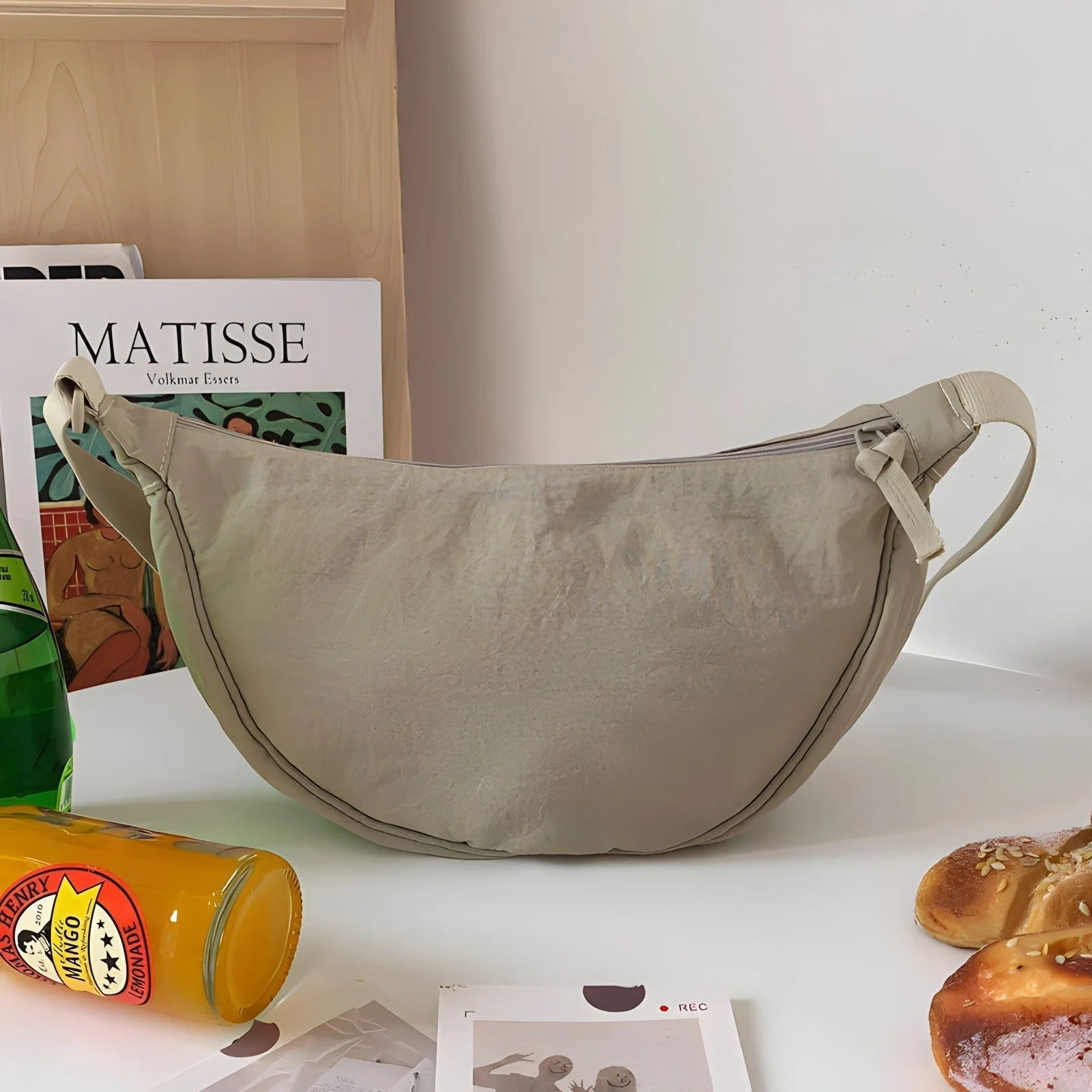 Sac bandoulière tendance fermeture zippée - Image 10