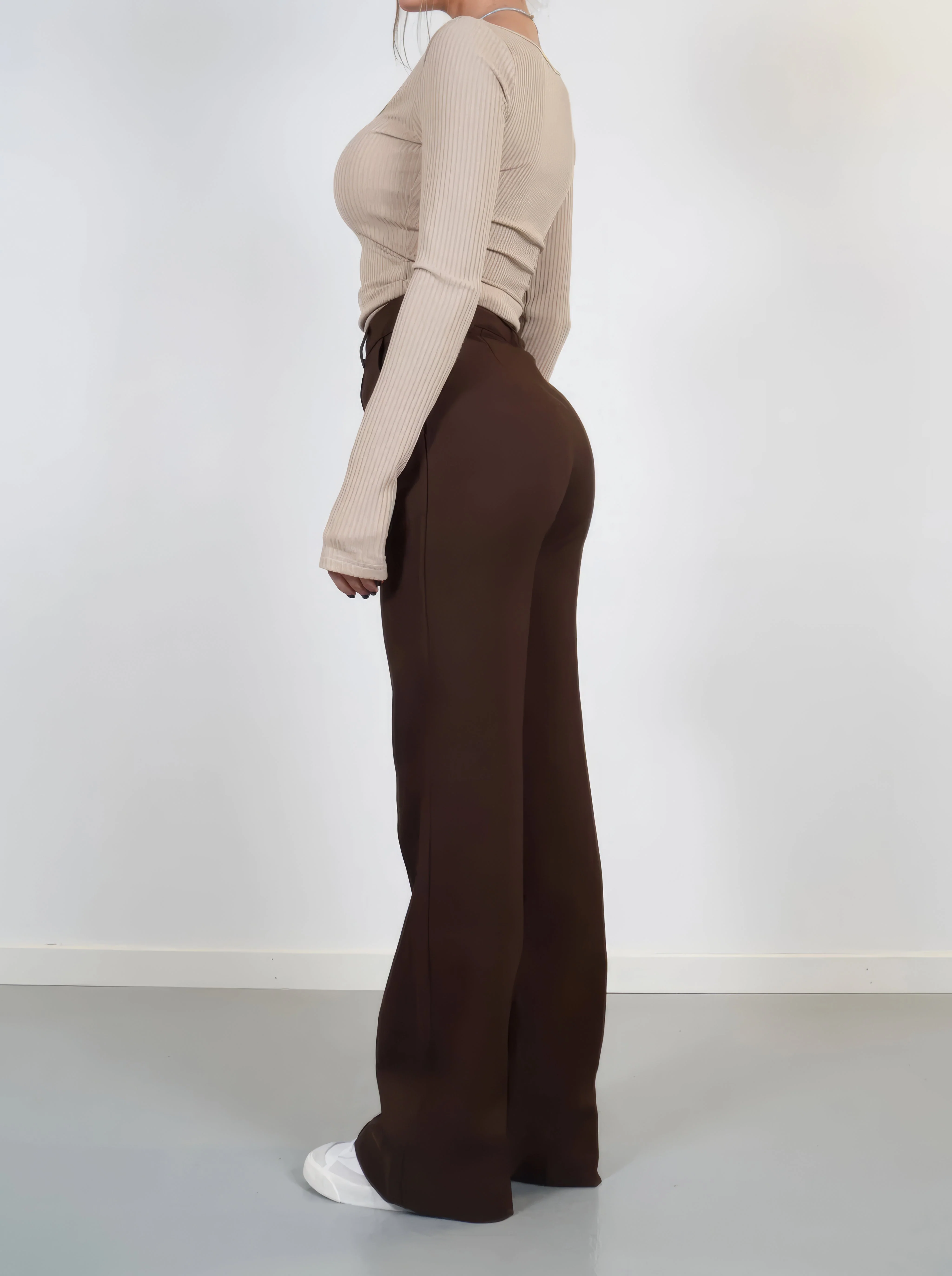 Pantalon large décontracté avec poches latérales - Image 10