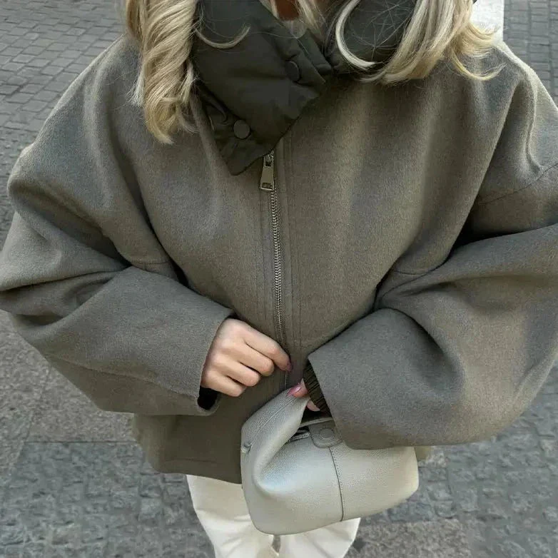 Veste à capuche femme élégante - Image 3