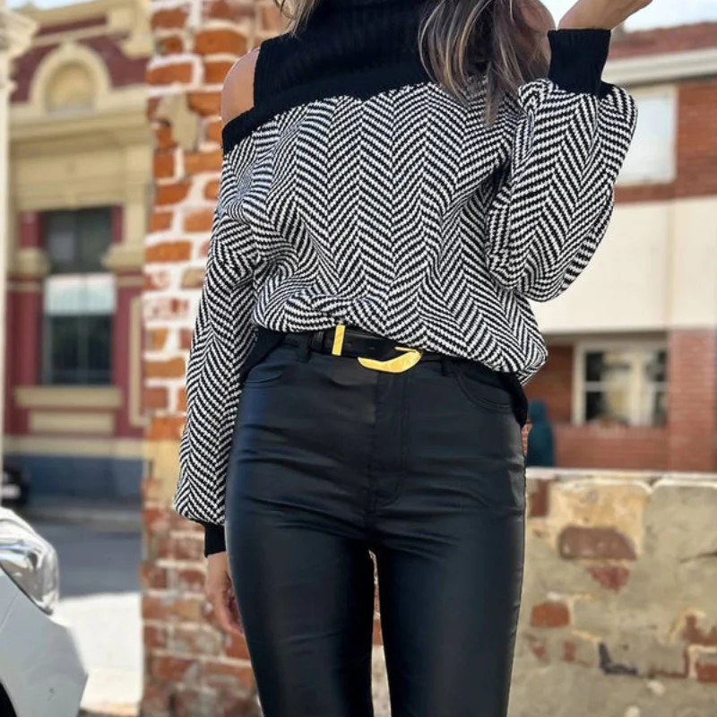 Pull femme col rond avec épaules fendues - Image 2