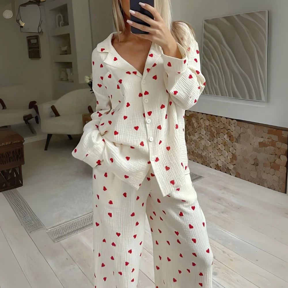 Pyjama deux pièces avec chemise boutonnée et pantalon - Image 2
