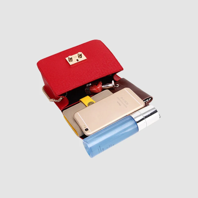 Mini sac à épaule avec chaîne - Image 7