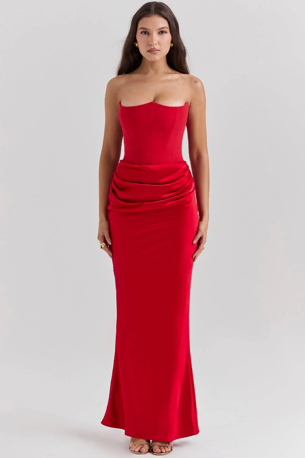 Evelyn - Robe longue ajustée avec corset ceinturé