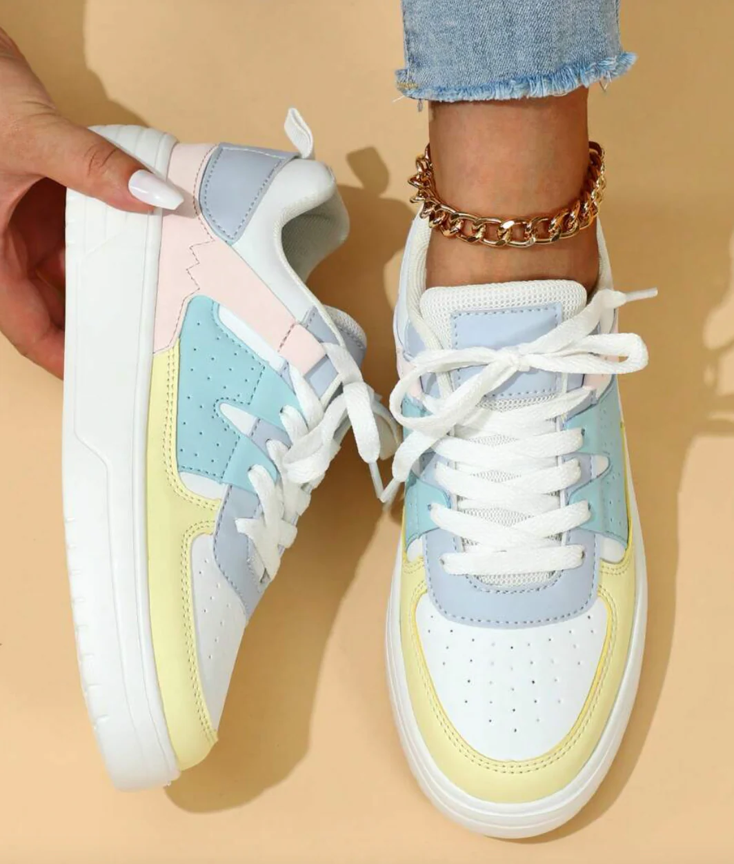 Baskets multicolores élégantes pour un confort tout au long de la journée - Image 2
