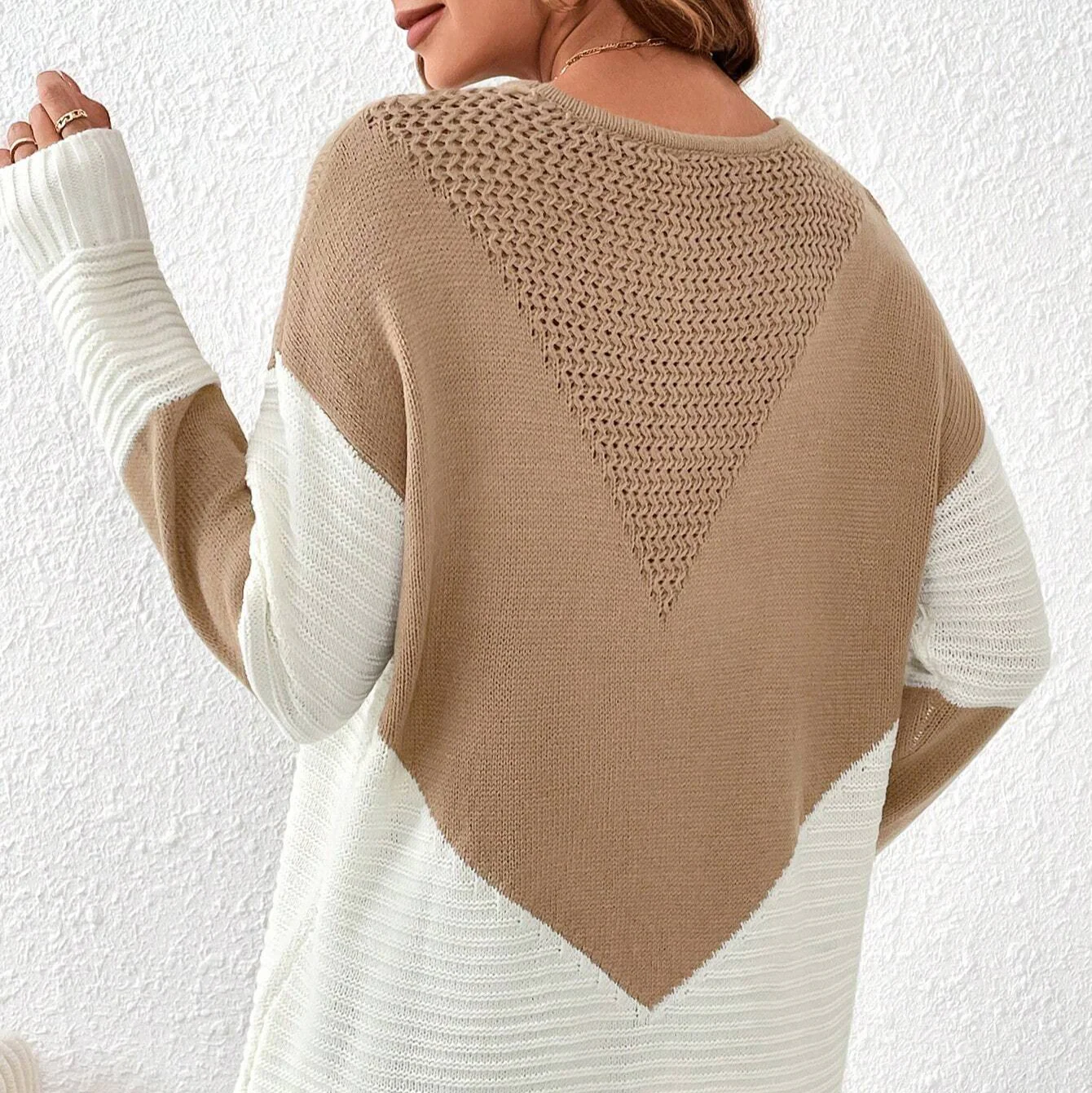 Pull femme oversize col rond manches longues - Image 9