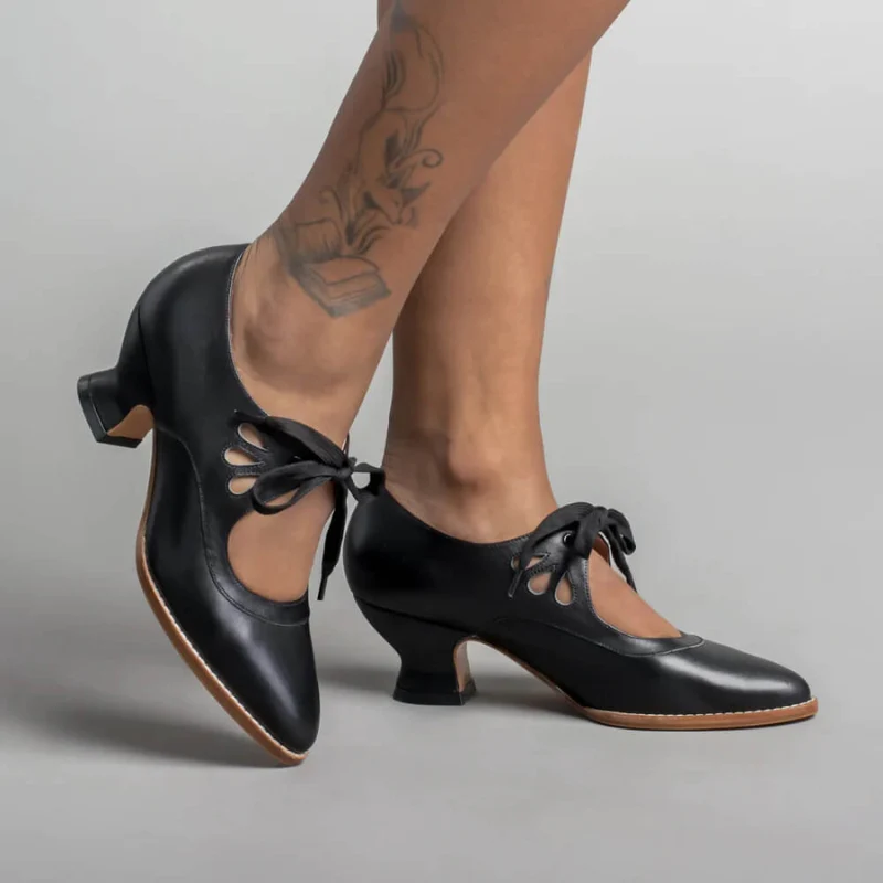 Chaussures à Talons Tendance avec Détails Découpés - Image 5