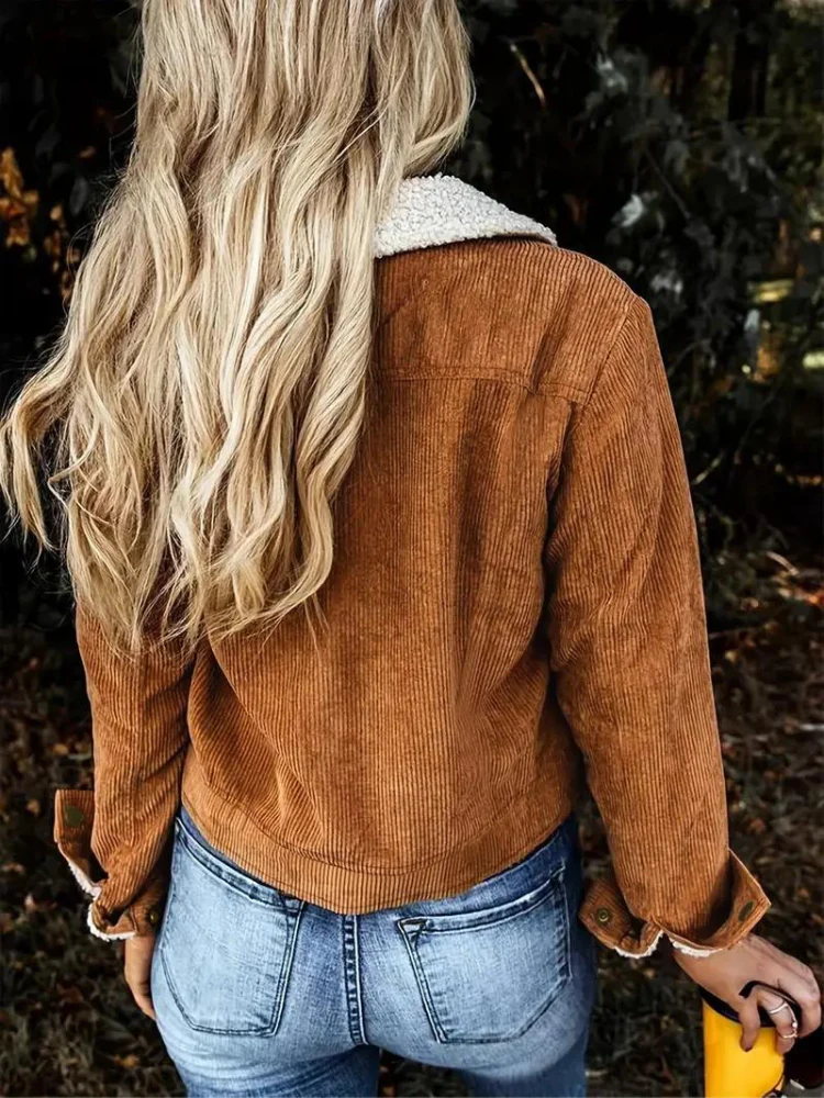 Veste d'hiver boutonnée pour femmes avec col montant - Image 7