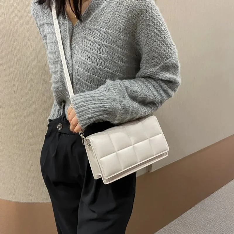 Sac bandoulière grande capacité avec boucle magnétique - Image 9