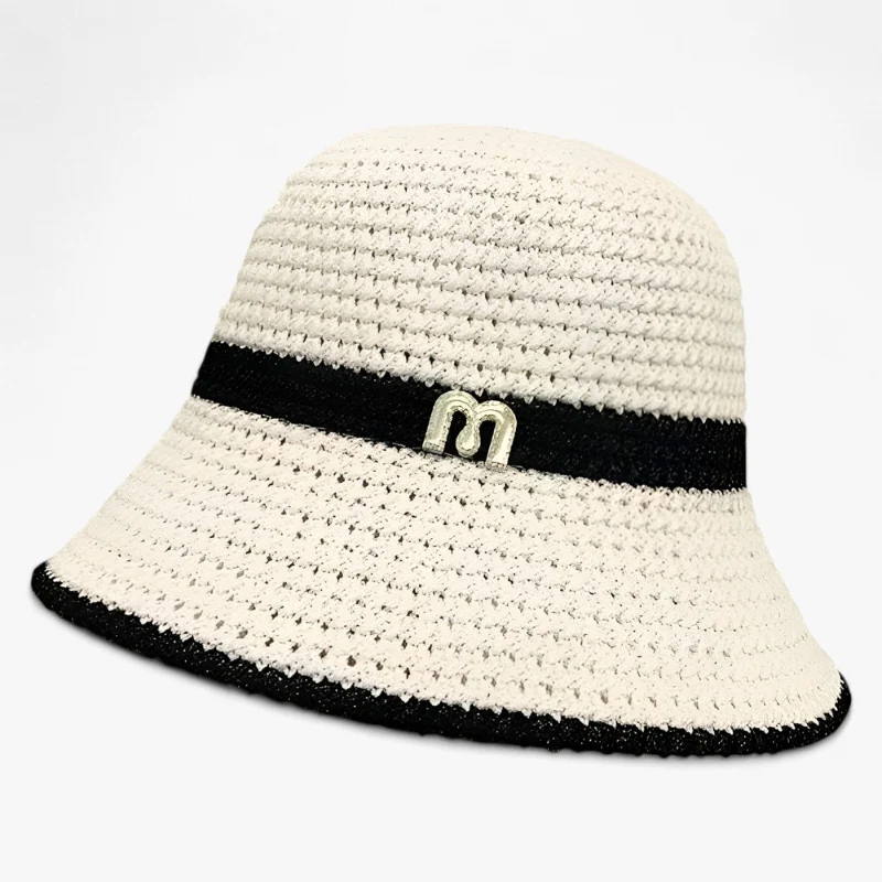Chapeau élégant à large bord avec design classique - Image 6