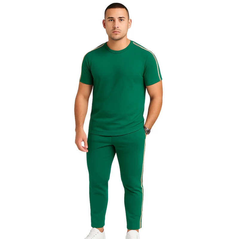 Ensemble deux pièces avec t-shirt à manches courtes et jogger fuselé - Image 6