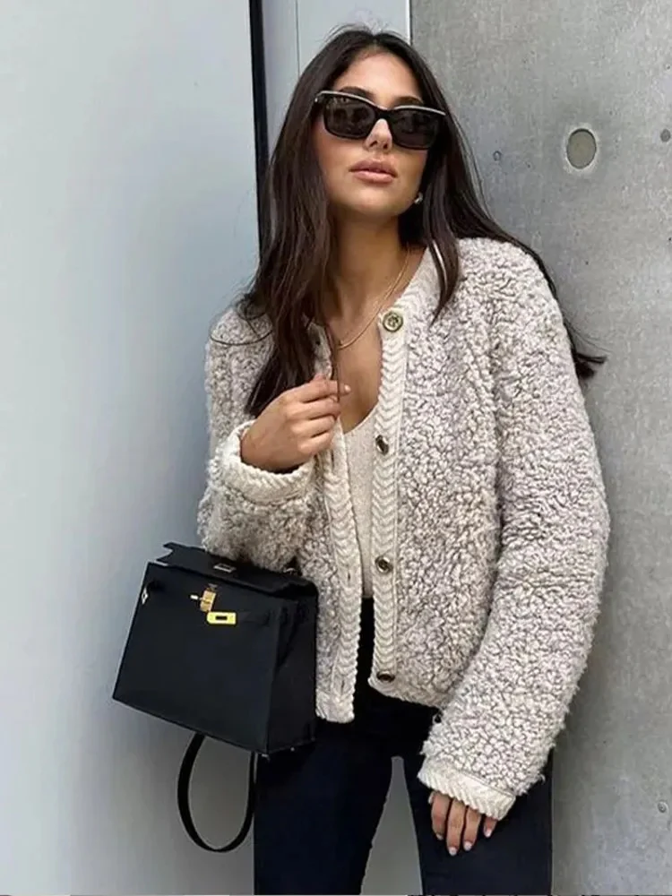 Cardigan boutonné sophistiqué pour un confort tout au long de la journée - Image 3