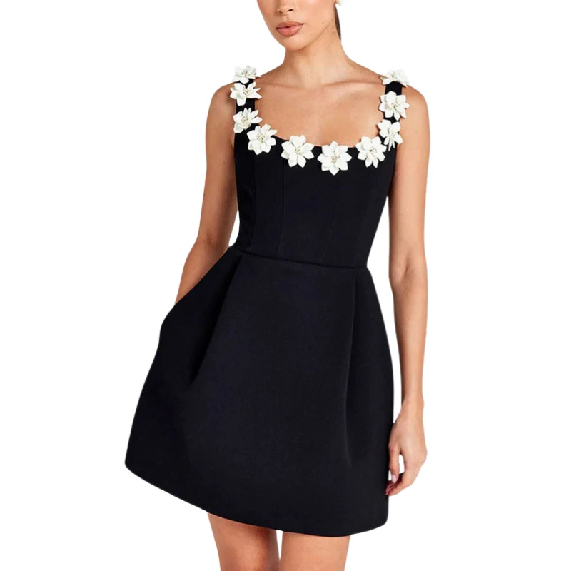 Robe midi sans manches à fines bretelles ajustables