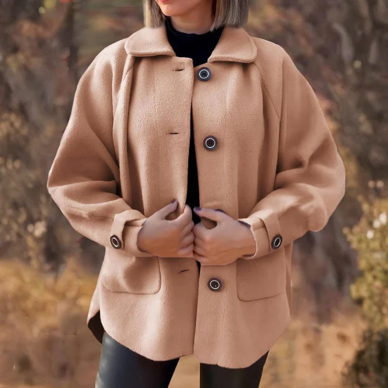 Kessia – Veste boutonnée à manches longues avec poches et col replié - Image 8