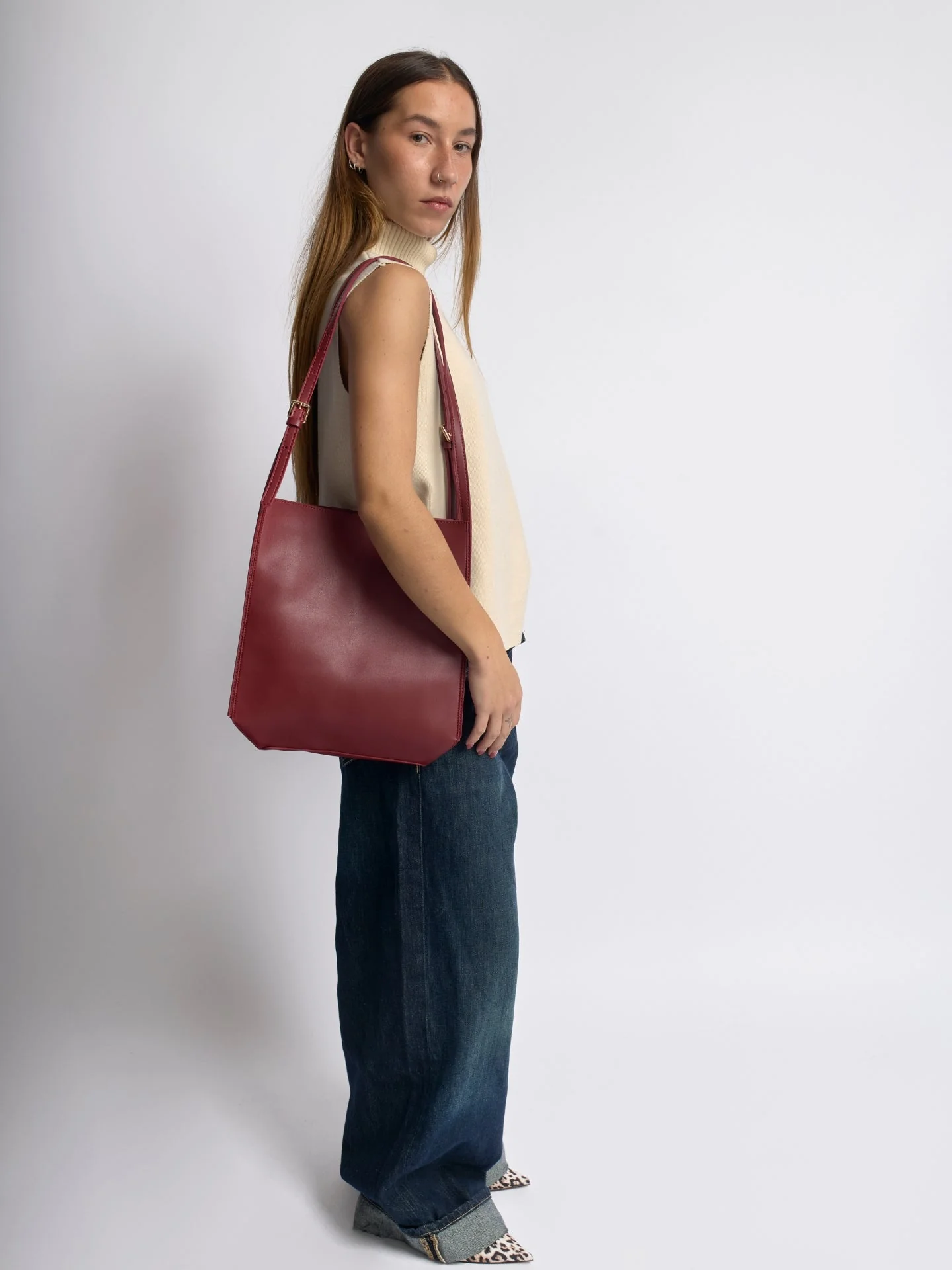 Sac à Bandoulière Élégant avec Bandoulière Réglable et Design Classique - Image 16