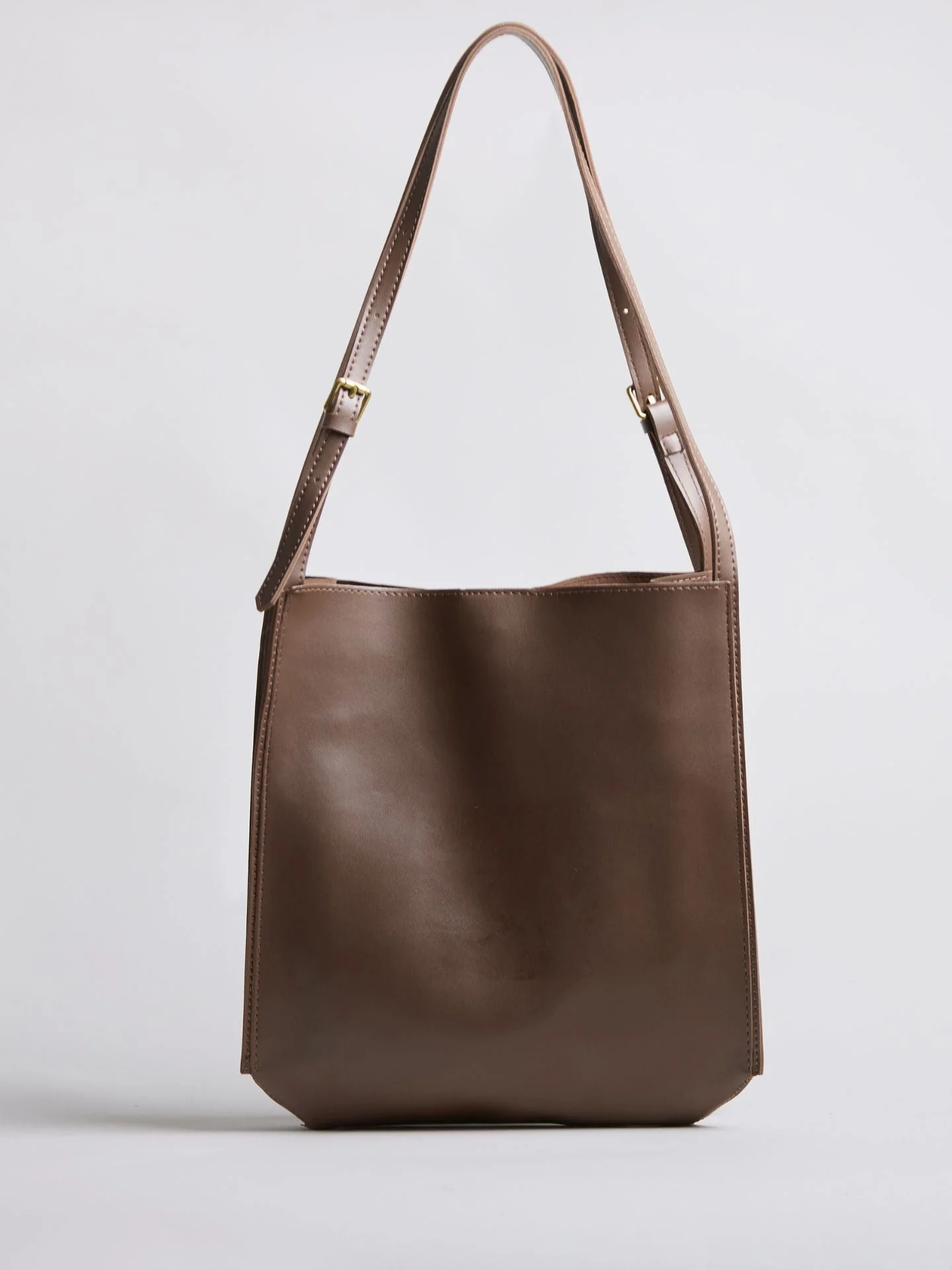Sac à Bandoulière Élégant avec Bandoulière Réglable et Design Classique - Image 2