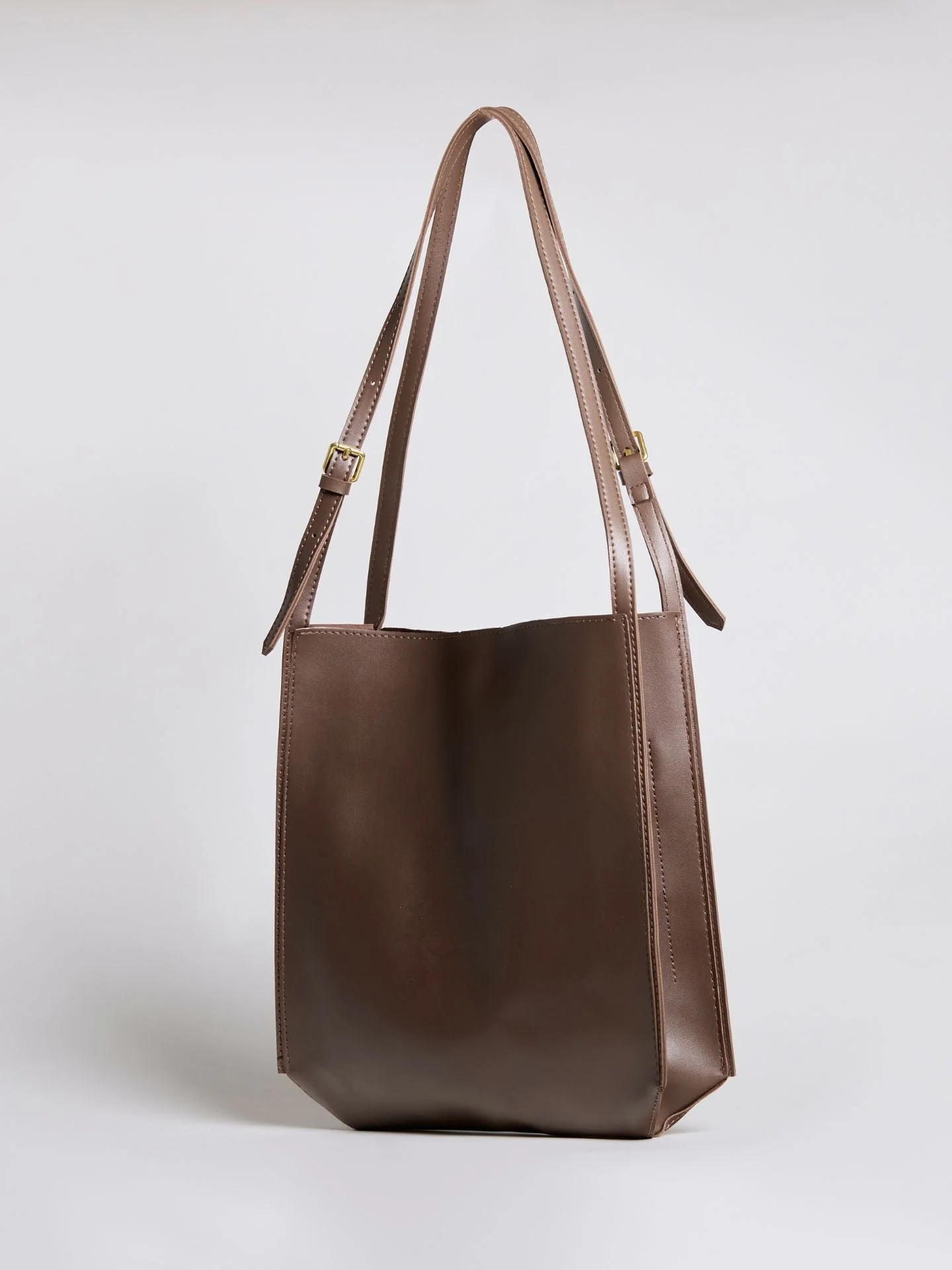 Sac à Bandoulière Élégant avec Bandoulière Réglable et Design Classique - Image 9