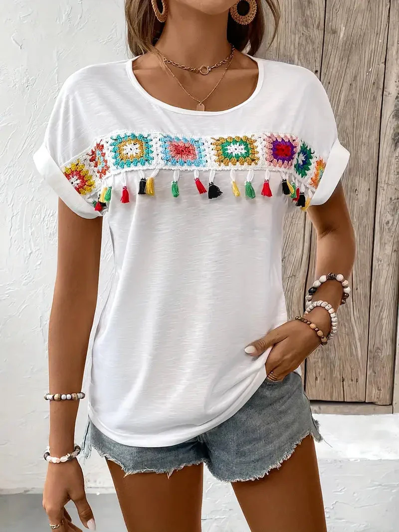 Kiara - T-shirt femme brodé avec pompon - Image 2