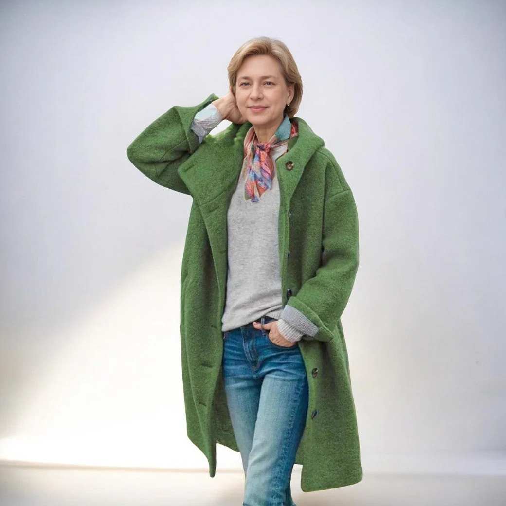 Manteau long élégant à capuche avec poches et fermeture à boutons - Image 3
