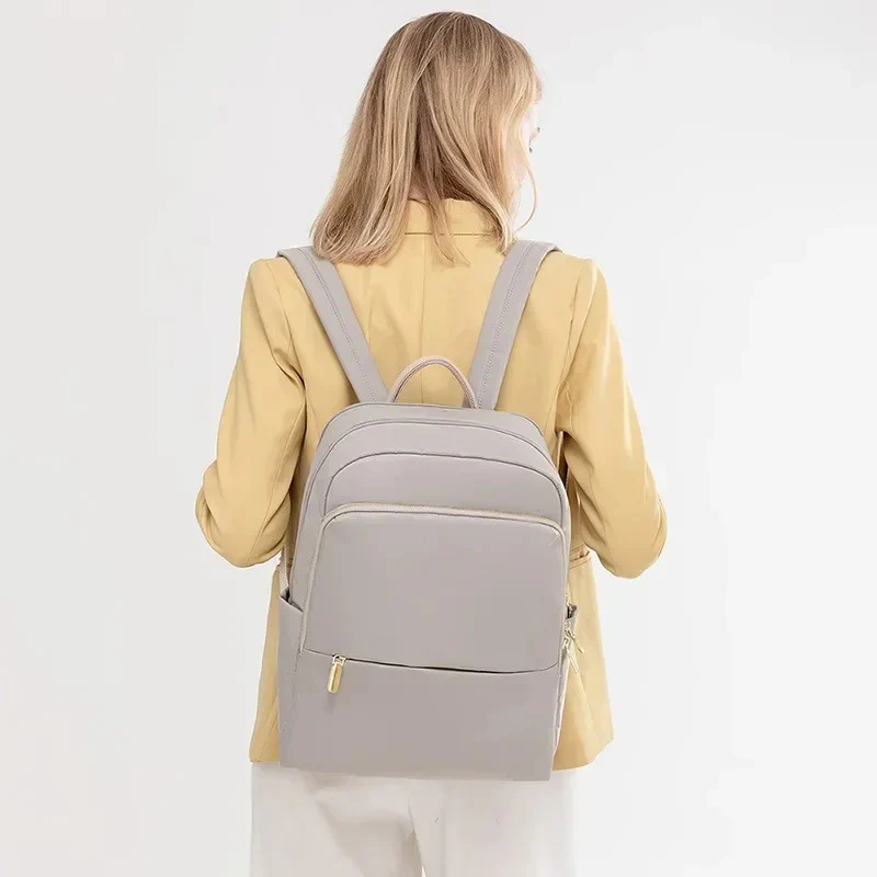 Sac à dos élégant avec rangement intelligent - Image 2