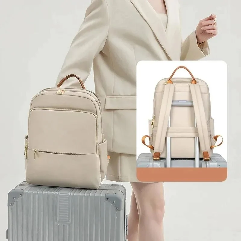 Sac à dos élégant avec rangement intelligent - Image 4