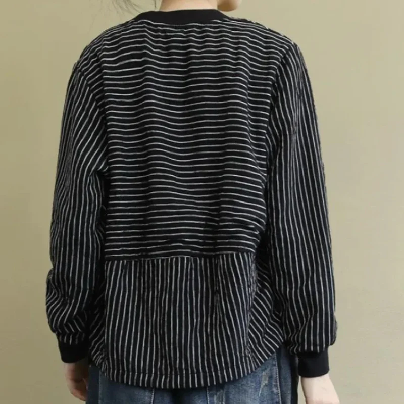 Veste imprimée manches longues zippée col rond - Image 3