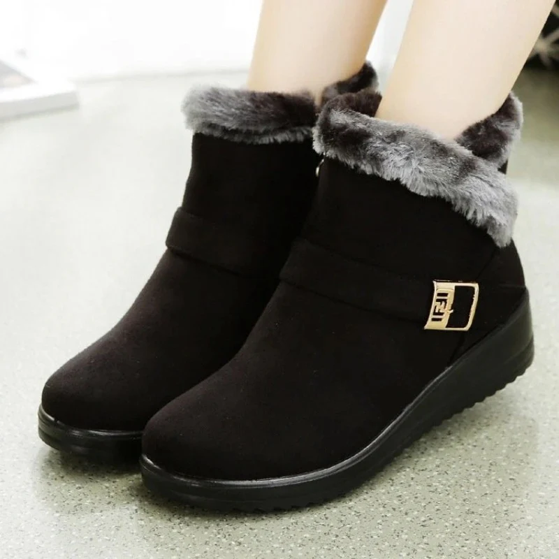 Bottes d'hiver pour femmes avec détail de ceinture, confort et style - Image 4