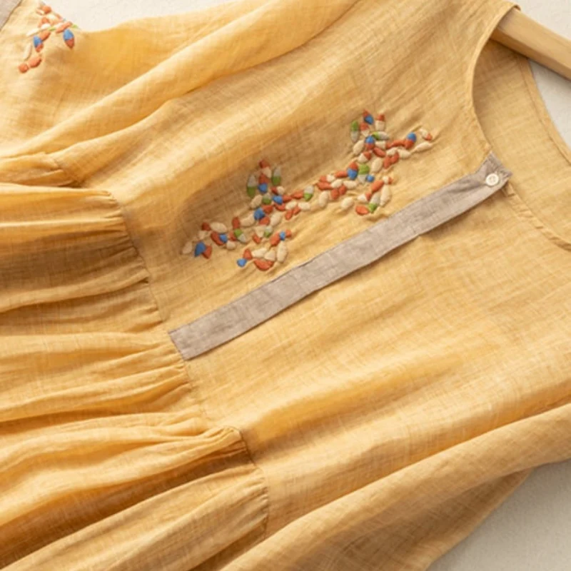 Robe ample à manches longues avec broderie et col rond - Image 5