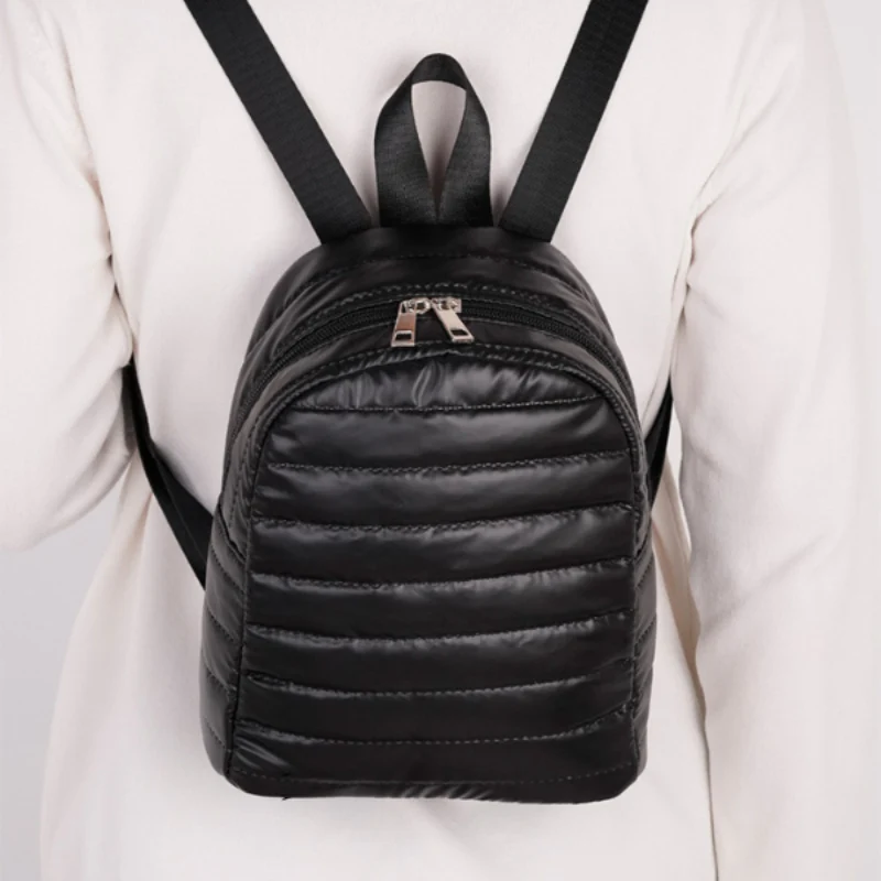 Sac à dos design épuré - Image 4